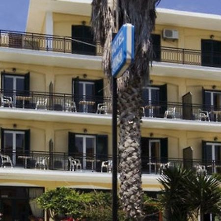 Niki Hotel Самос Екстер'єр фото