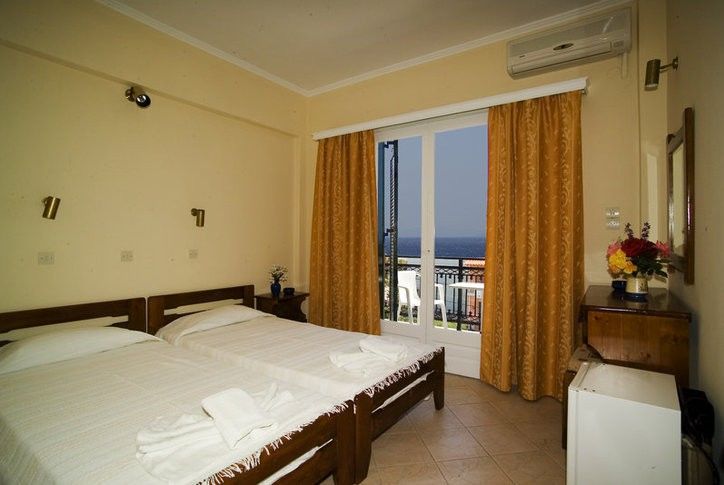Niki Hotel Самос Екстер'єр фото